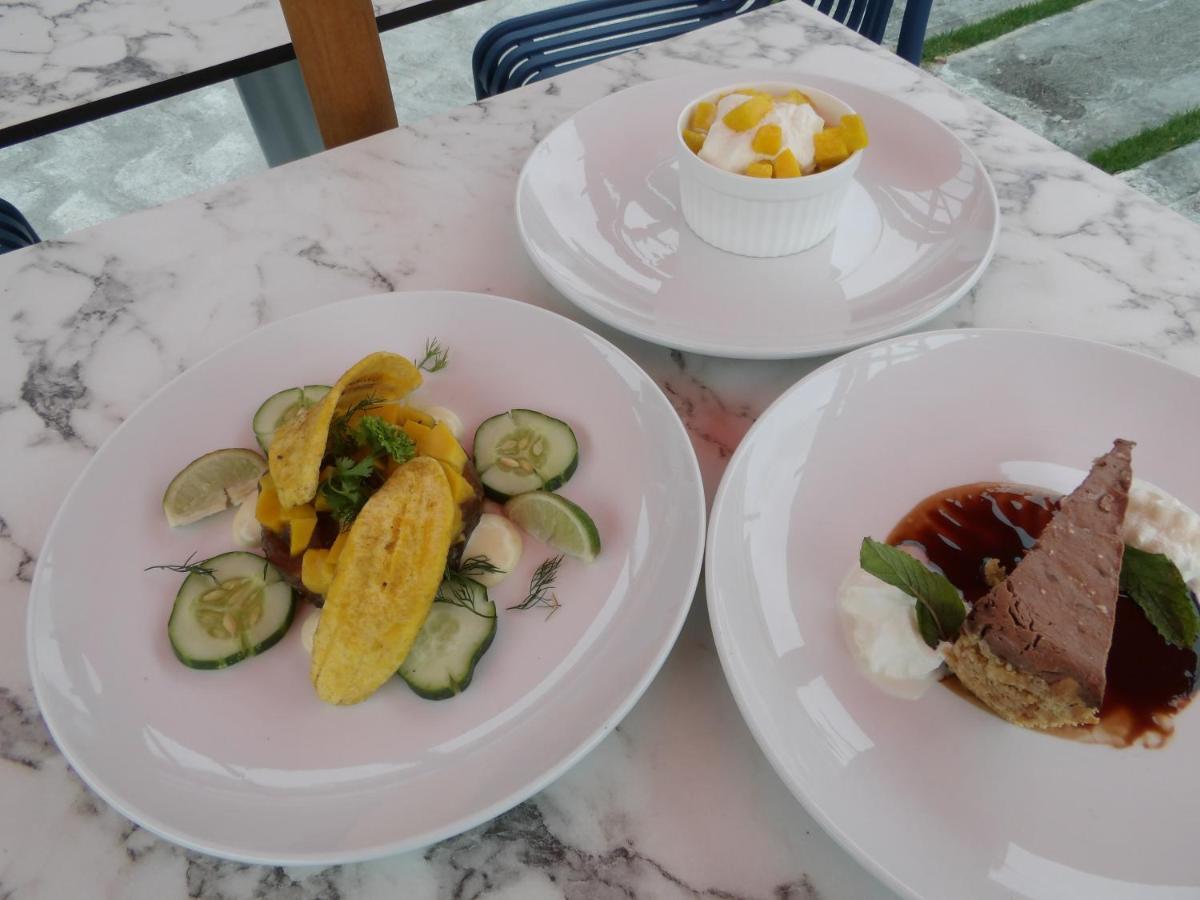 Basil At Villa Arnos Vale Ngoại thất bức ảnh